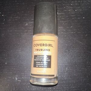 Covergirl Trublend Matte Made Foundation M70 Sand Beige 12 HR - Fast‎ Ship!!